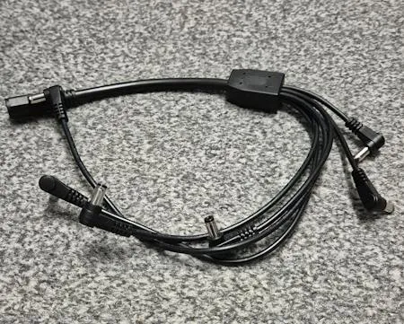 Stromverteilerkabel für mehrere Chia Miner Geräte