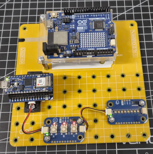 Arduino Nano Connector Carrier auf Arduino Plug and Make Kit mit Modulinos