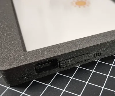 Inkplate 6Inch ePaperDisplay - USB-C-Schnittstelle und RESET Taster