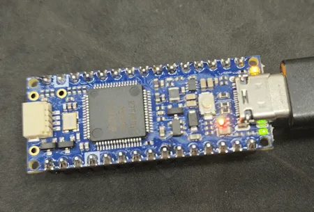 Arduino Nano R4 - LEds und RGB LED aktiv