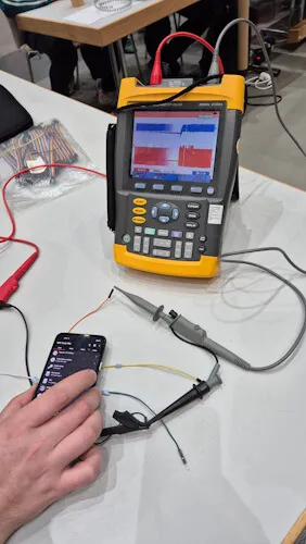 NFC Temperatursensor - Osziloskop - Aufbau der Spannung