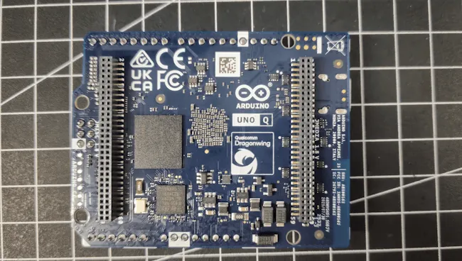 Arduino UNO Q - Ansicht von Unten