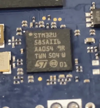 MCU - STM32U585A116 auf dem Arduino UNO Q