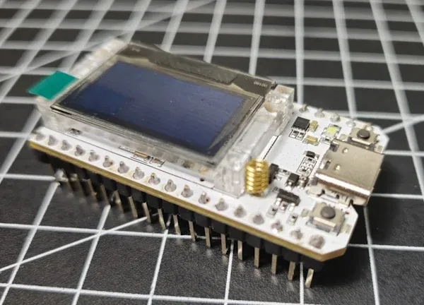 Mikrocontroller Heltec LoRa 32 V3 von oben