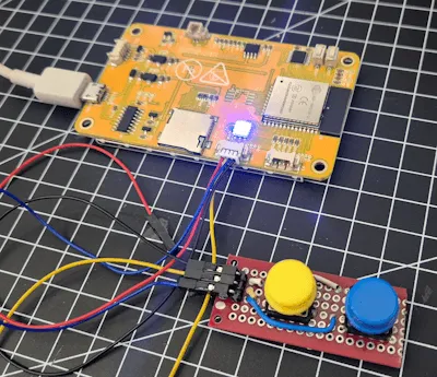 Cheap Yellow Display mit zwei Taster - aktive blaue LED